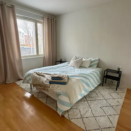 Apartment Cozy One-bedroom On The Riverfront