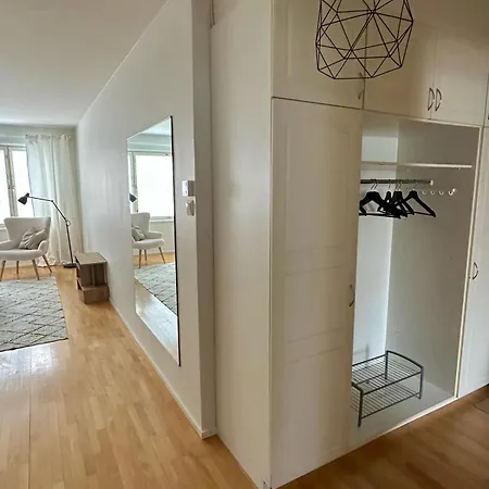 Cozy One-bedroom On The Riverfront Turku