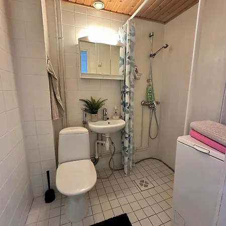 A Cozy Two Bed Near The Riverside *